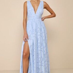 NWT Lulus Sweet Sophistication Light Blue Burnout Floral Maxi Dress - Size M